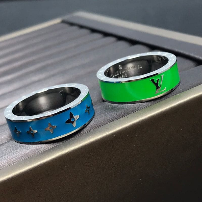 18K Louis Vuitton Ceramic Set of Two Rings