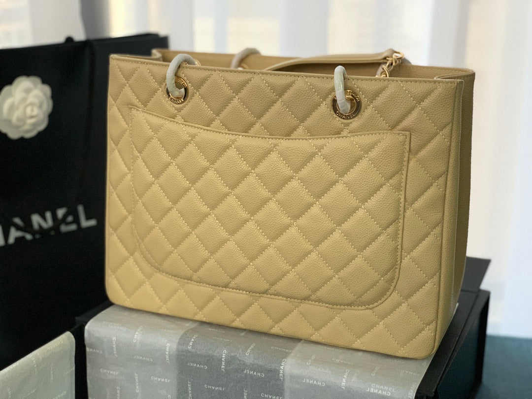 CHANEL 25S MEDALLION TOTE 33 CM IN BEIGE CAVIAR WITH GOLD HARDWARE