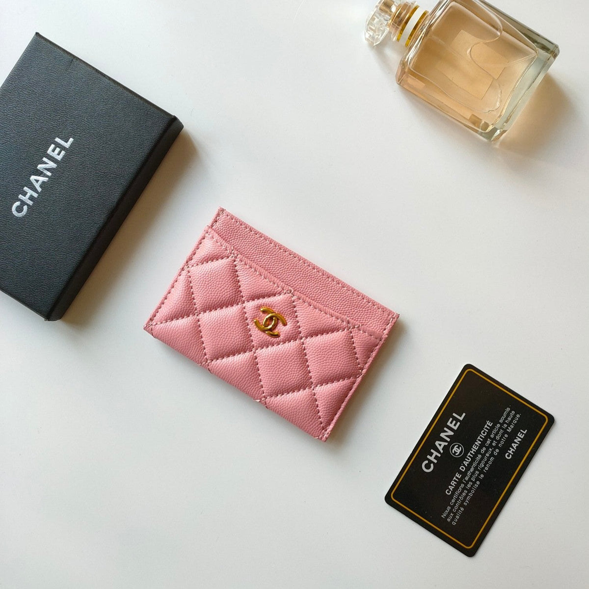 CHANEL CARD HOLDER 11.2 PINK GRAINED CALFSKIN GOLD ICON