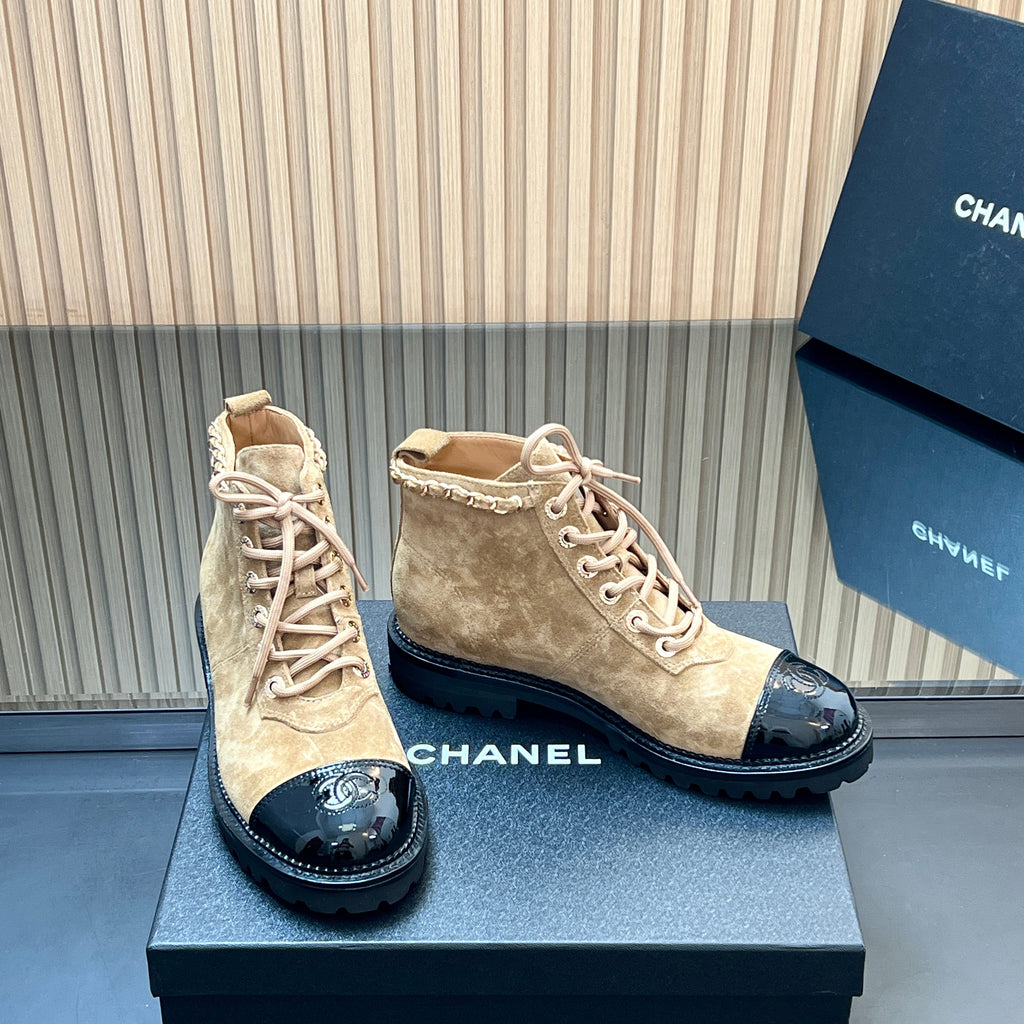 CHANEL 25S MARTIN LACE-UP BOOTS WITH CHAIN DETAIL IN LIGHT BROWN SUEDE