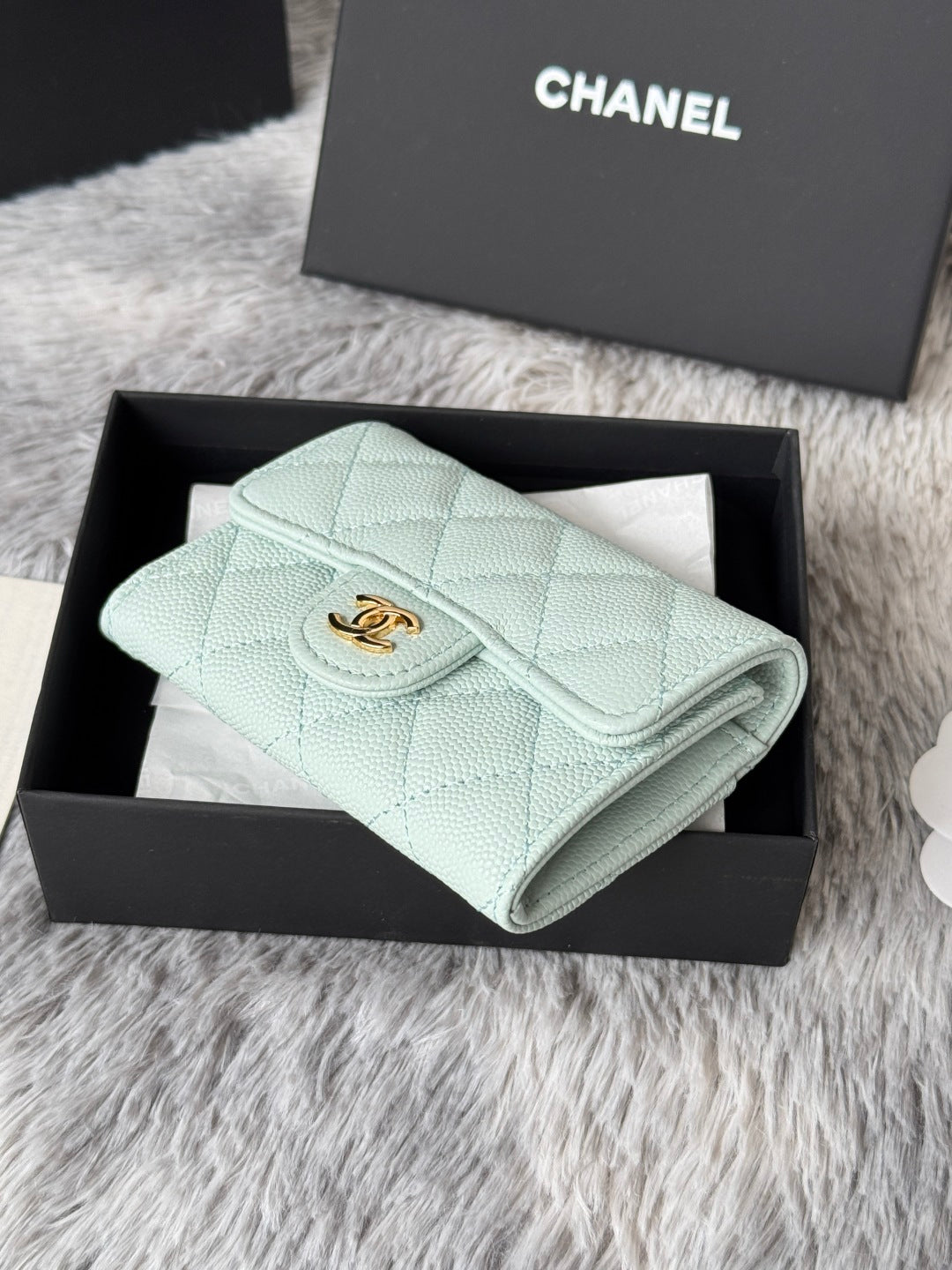 CHANEL 25S CLASSIC FLAP CARD HOLDER 11 IN SOFT MINT CAVIAR GOLD HARDWARE