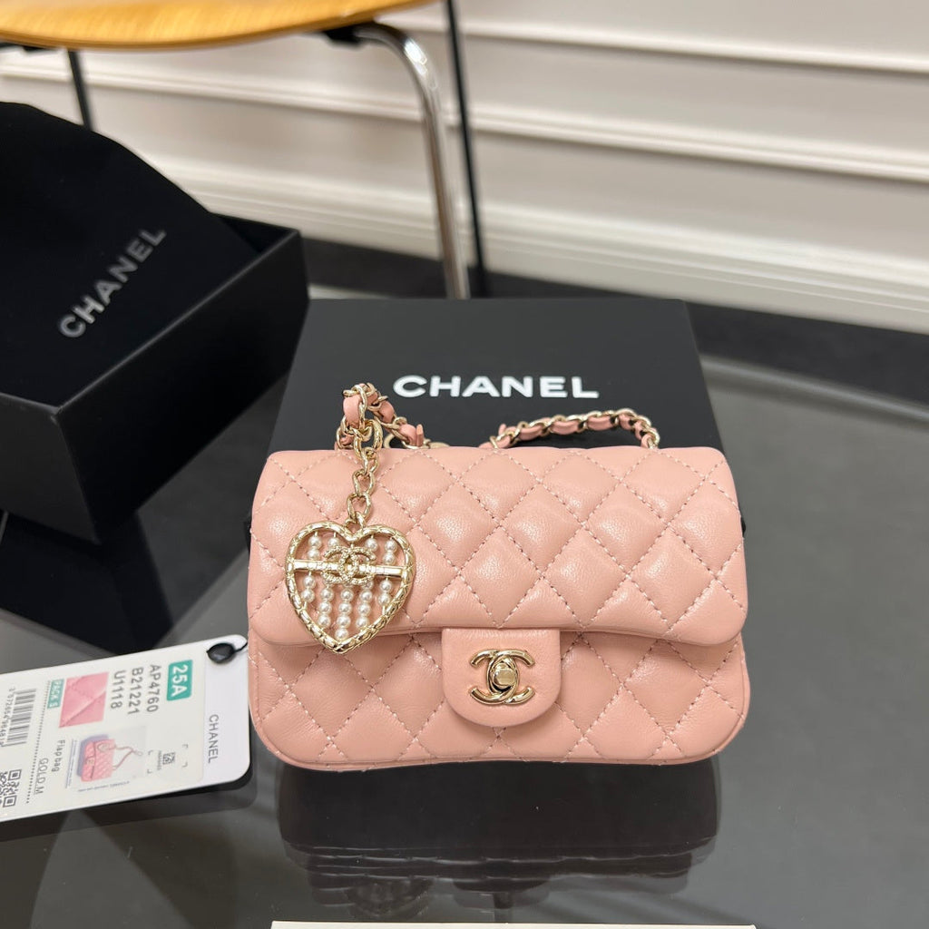 CHANEL 25S FLAP CHARM BAG 13 IN PEACH PINK LAMBSKIN