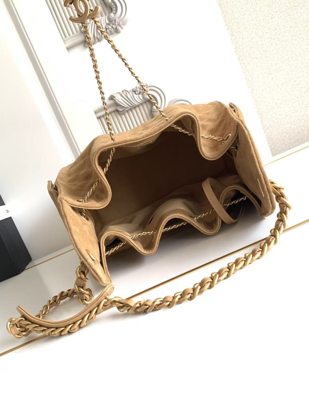 CHANEL 25S HOBO BAG 40 IN BROWN SUEDE WITH GOLD HARDWARE