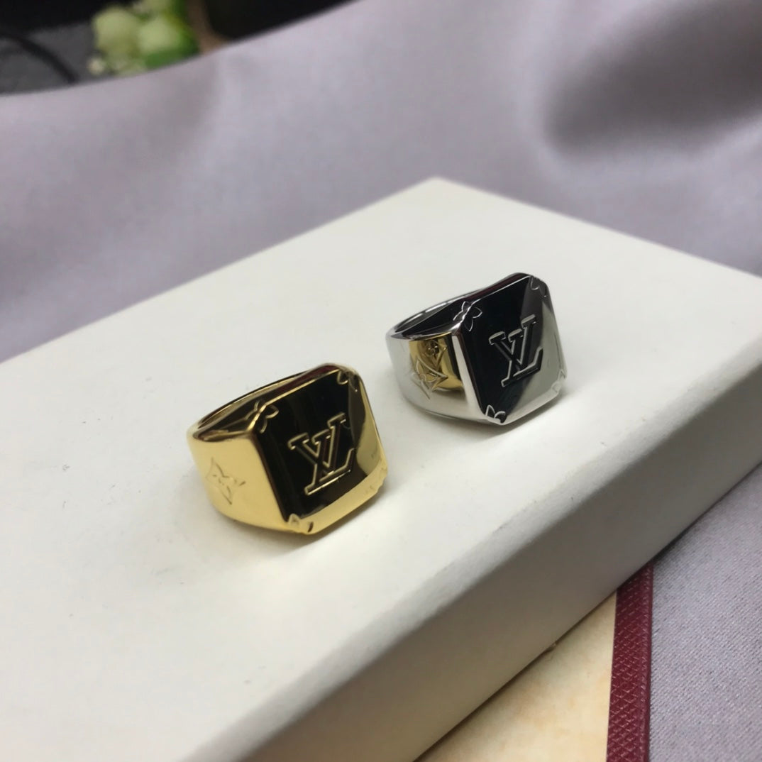 18K Louis Vuitton Monogram Signet Ring