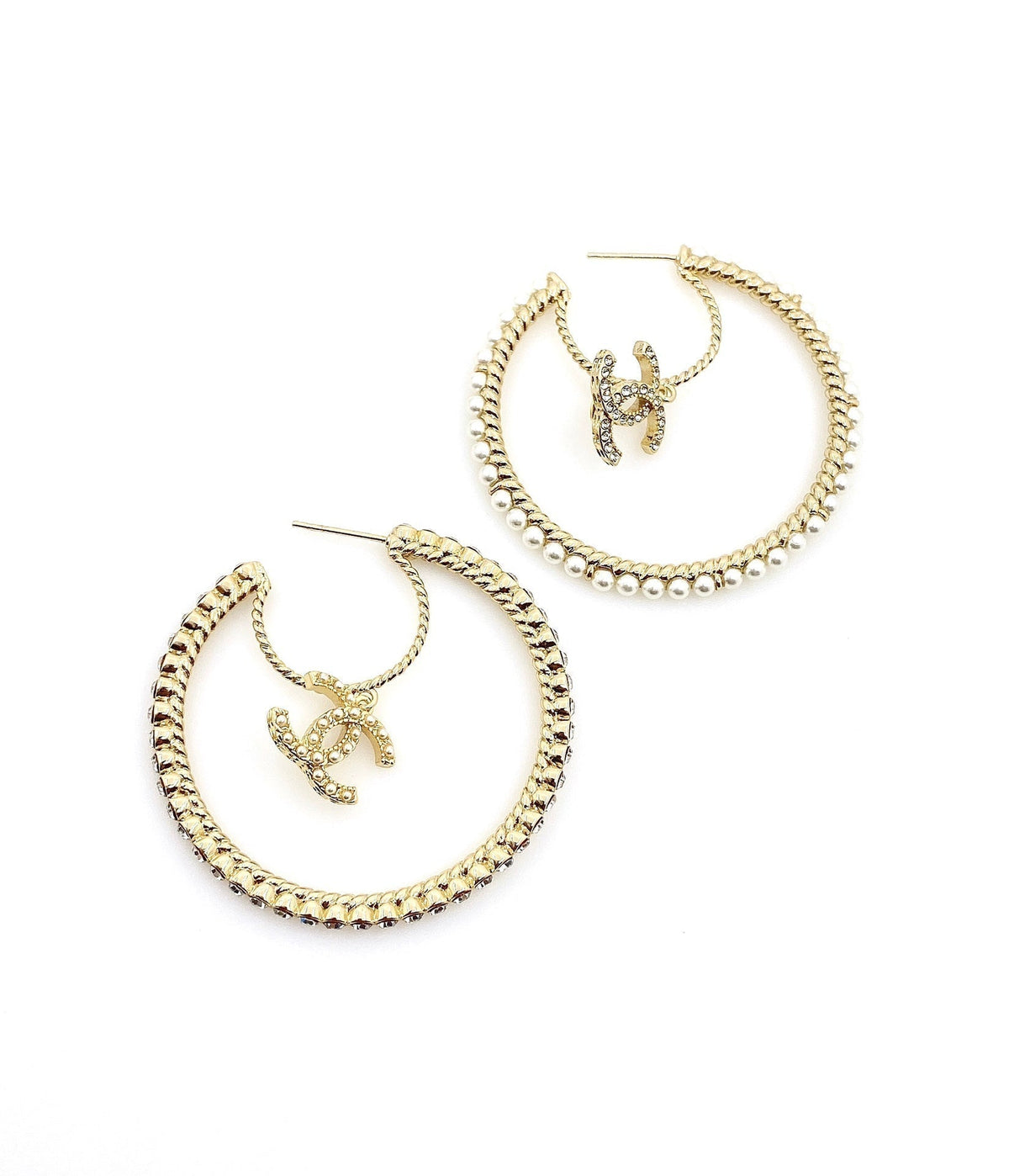 18K  Chanel Circle Earrings