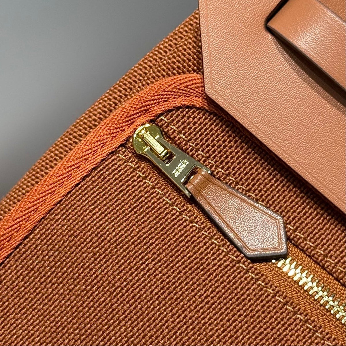 HERMES 25S MINI HERBAG 20 IN COPPER BROWN CANVAS GOLD HARDWARE