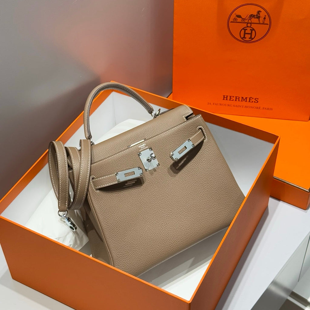 HERMES 25S KELLY BAG 28 IN ETOUPE EPSOM CALFSKIN SILVER HARDWARE