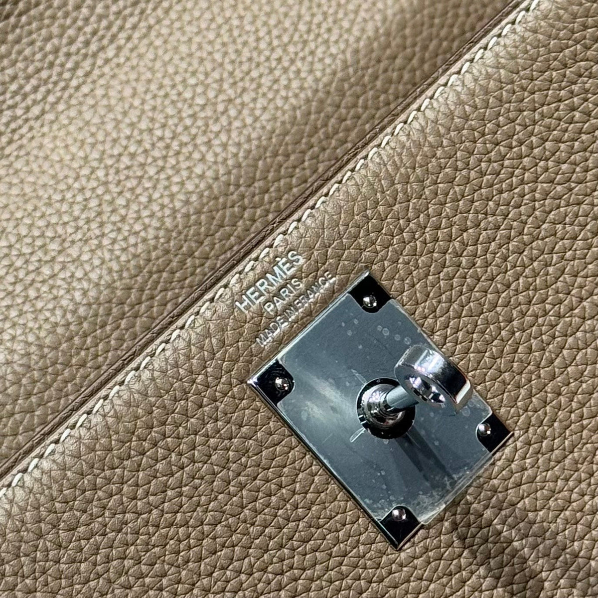 HERMES 25S KELLY BAG 28 IN ETOUPE EPSOM CALFSKIN SILVER HARDWARE