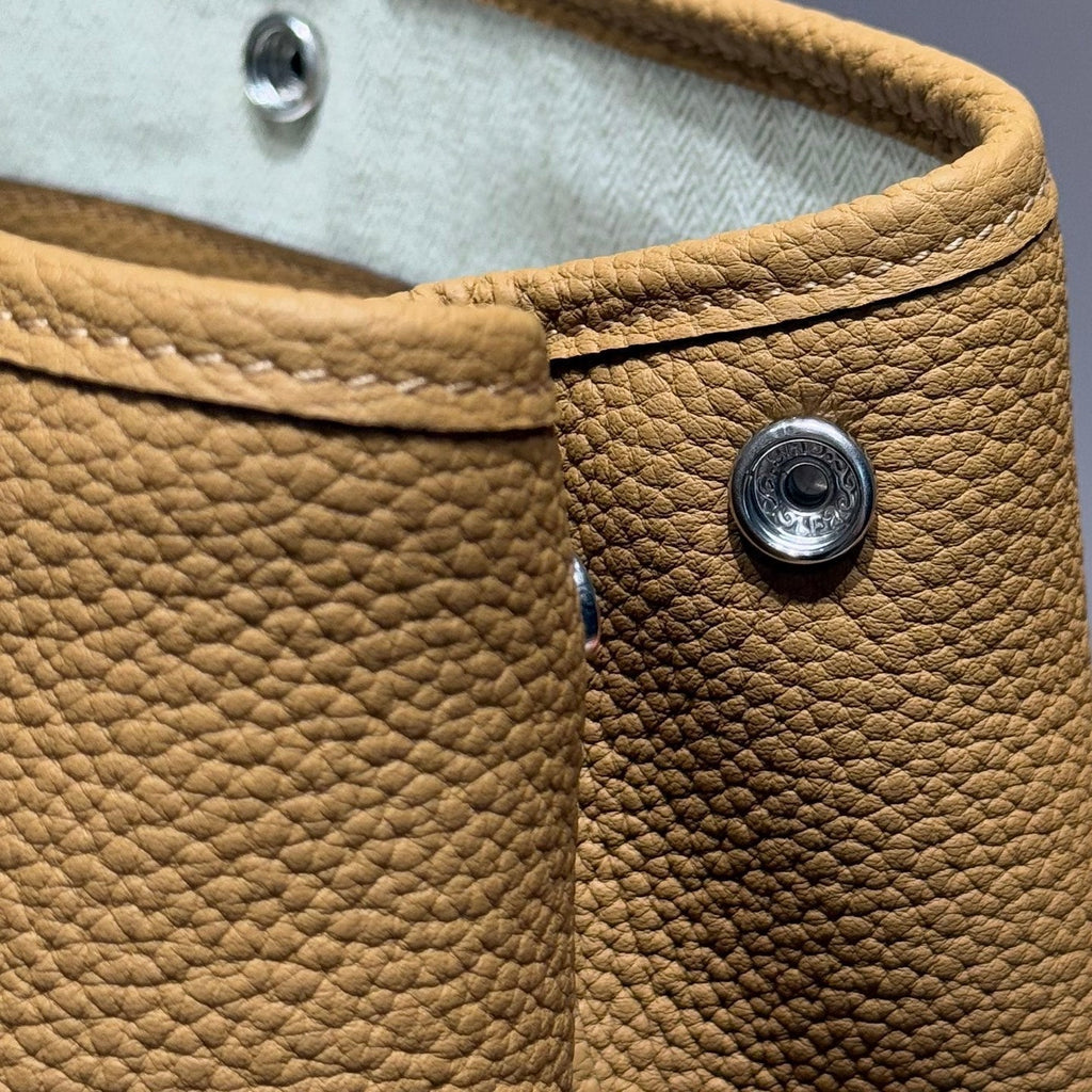 HERMES 25S GARDEN PARTY 30 IN CARAMEL CALFSKIN