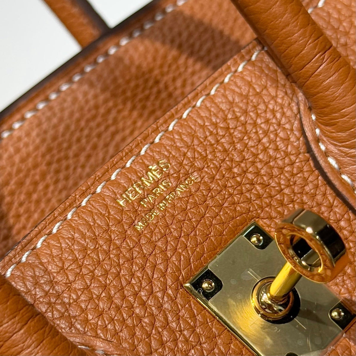 HERMES 25S MEDIUM BIRKIN 25 IN BURNT ORANGE CALFSKIN GOLD HARDWARE