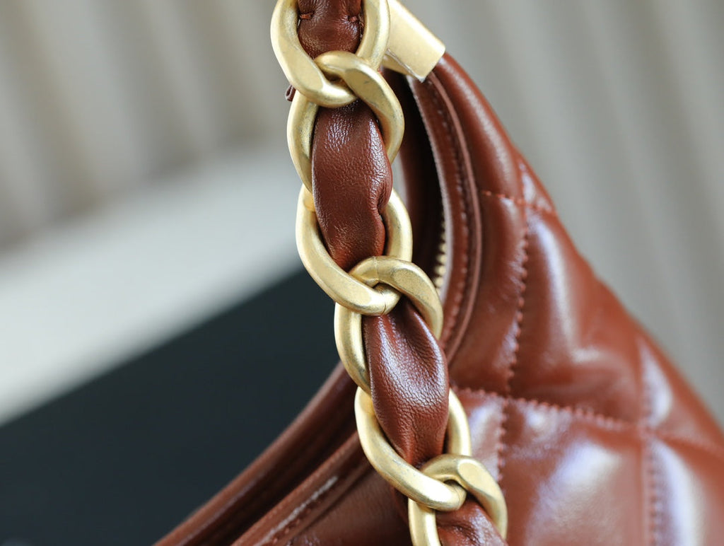 CHANEL 25S HOBO BAG 32 CM IN BROWN LAMBSKIN WITH GOLD HARDWARE