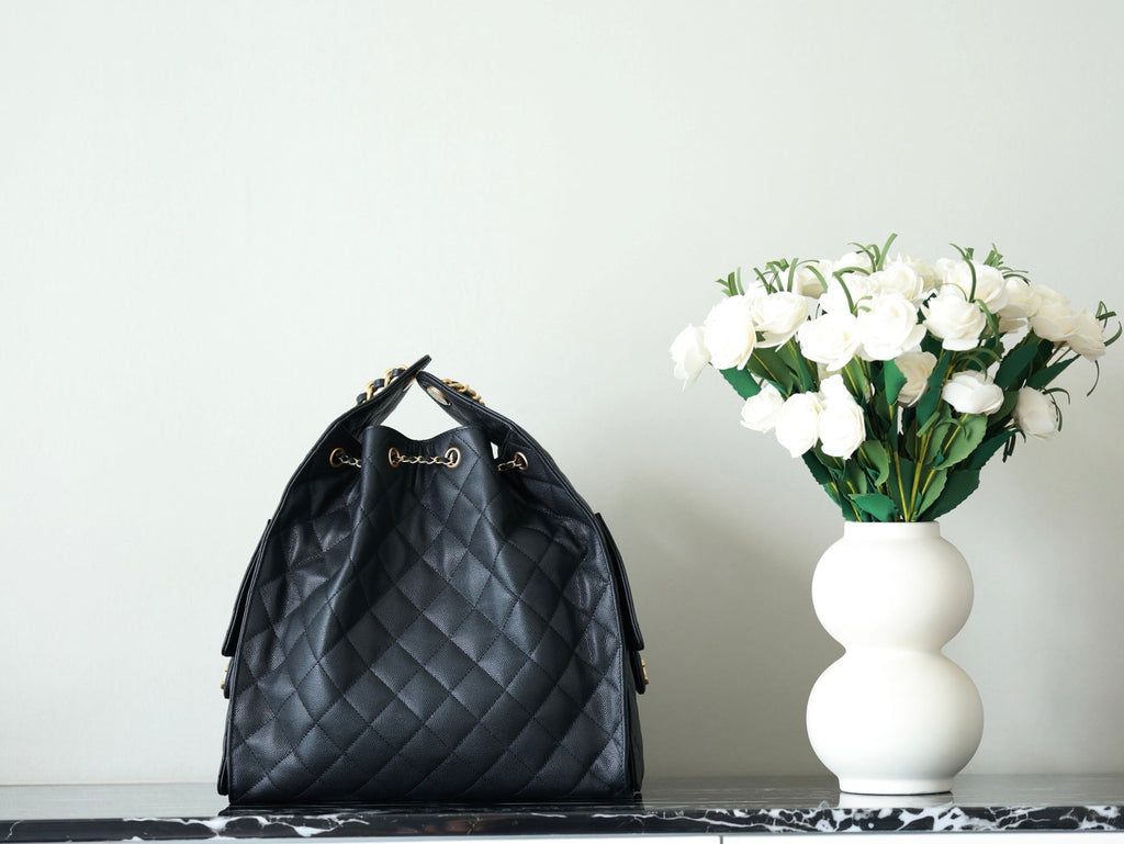 CHANEL 25S HOBO BAG 40 CM IN BLACK LAMBSKIN WITH GOLD HARDWARE