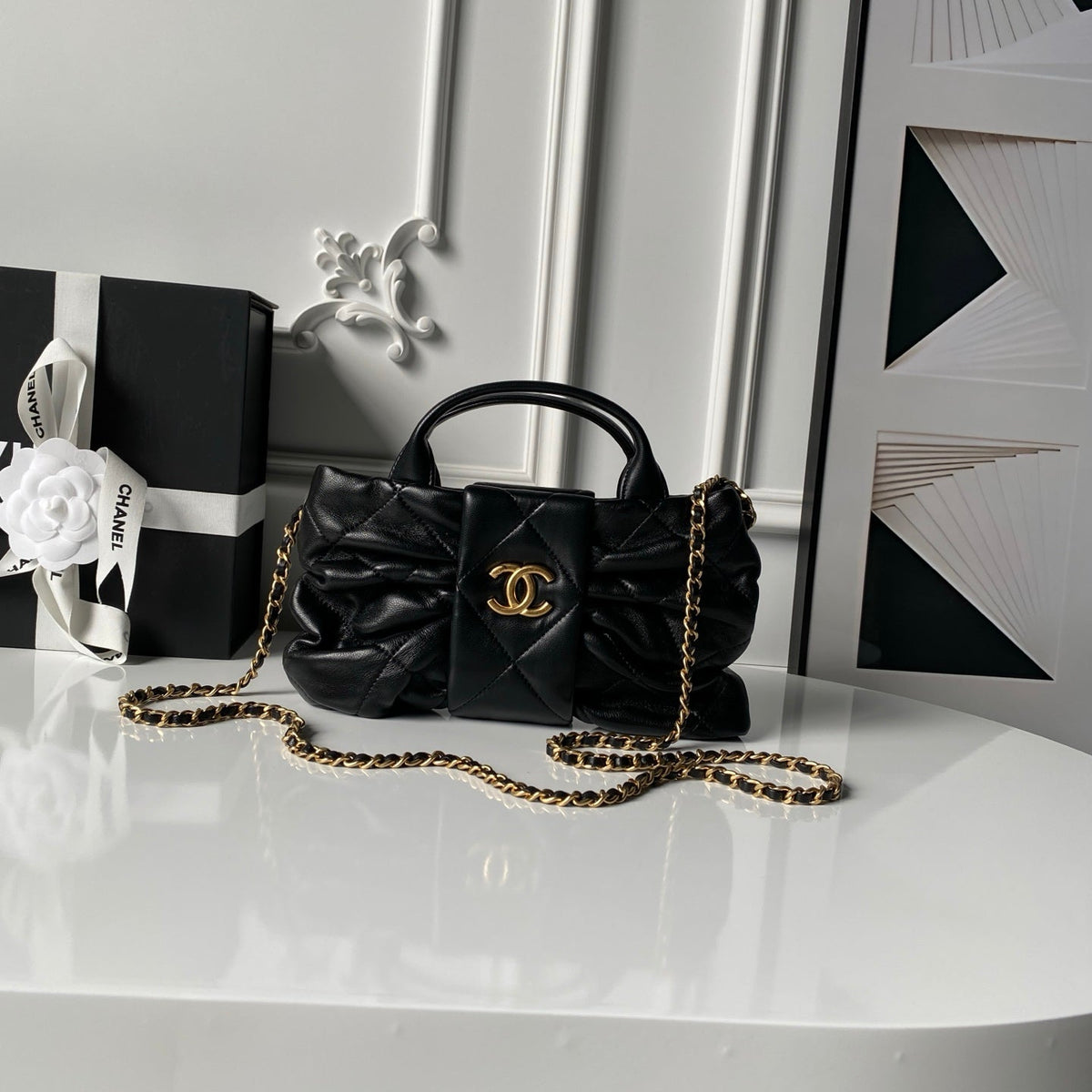 CHANEL 25S BOW BAG 26 IN BLACK LAMBSKIN WITH GOLD HARDWARE