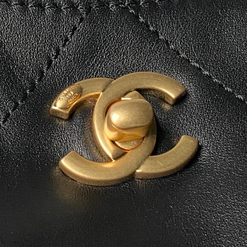 CHANEL 25S TOTE BAG 28 IN BLACK CALFSKIN WITH GOLD HARDWARE
