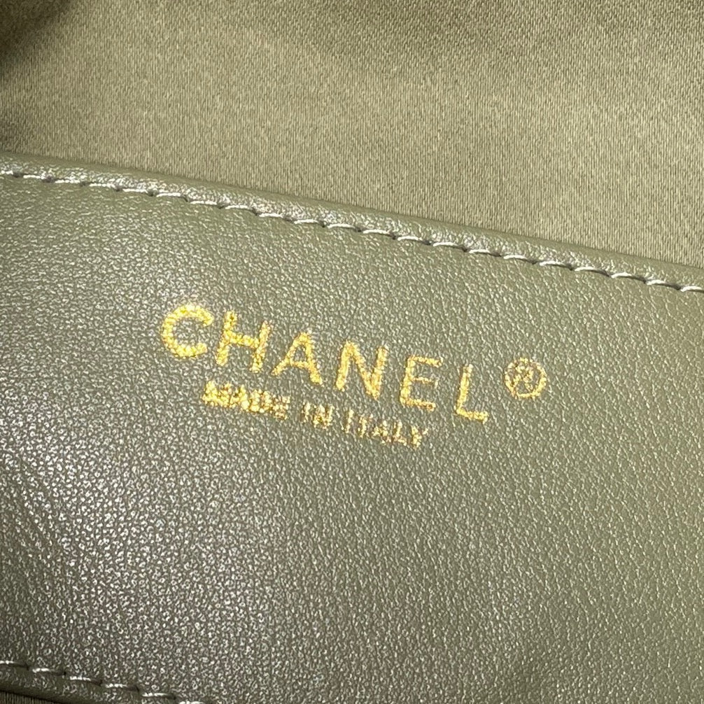 CHANEL 25S HOBO BAG 32 IN DARK GREEN LAMBSKIN