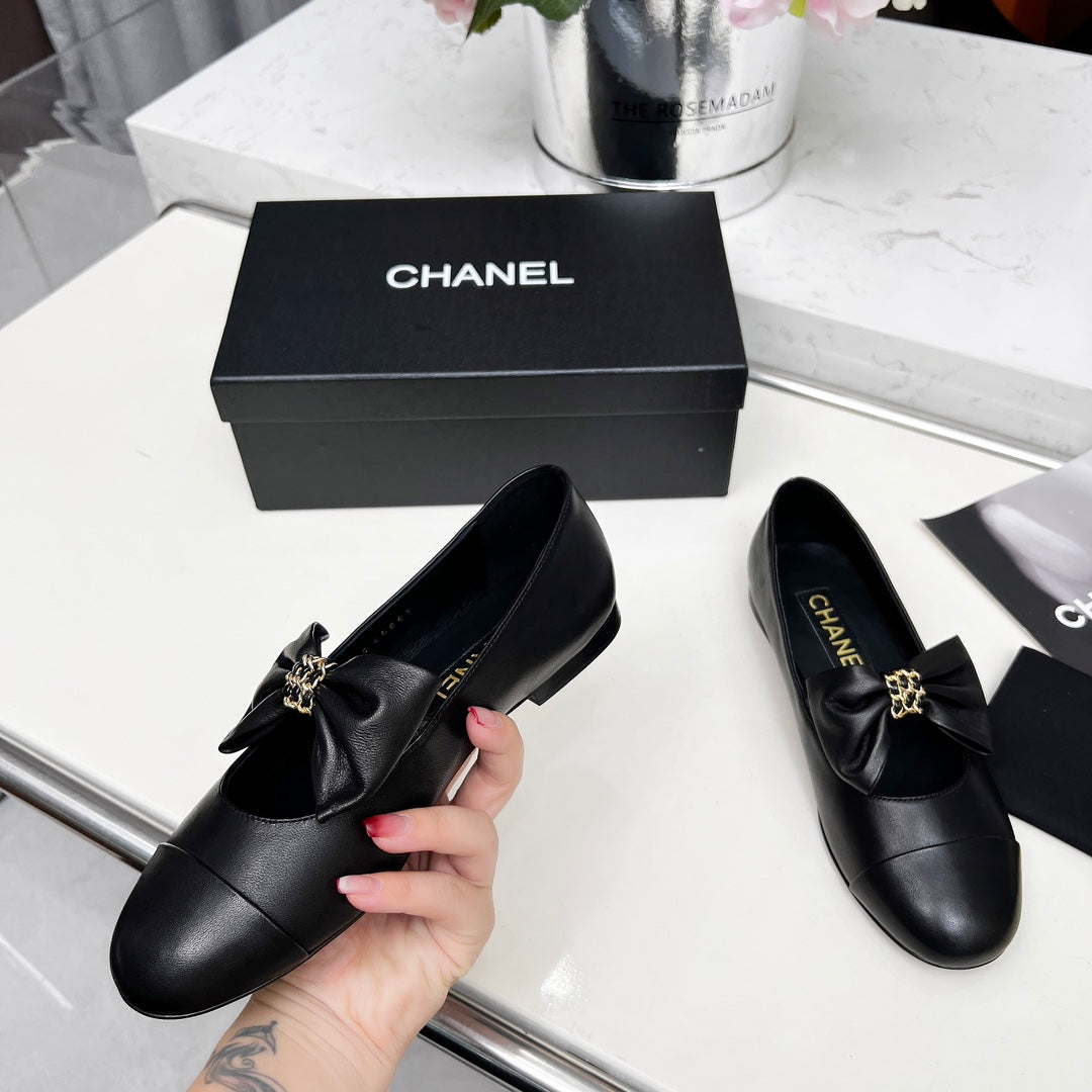 CHANEL 25S MARY JANES IN BLACK CALFSKIN WITH BOW GOLD HARDWRE