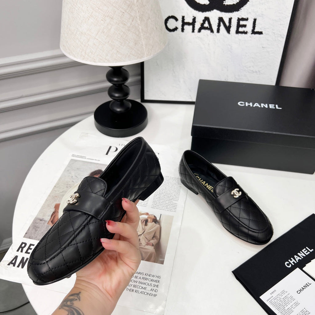 CHANEL 25S LOAFER DANCE SHOES IN BLACK CALFSKIN GOLD HARDWARE