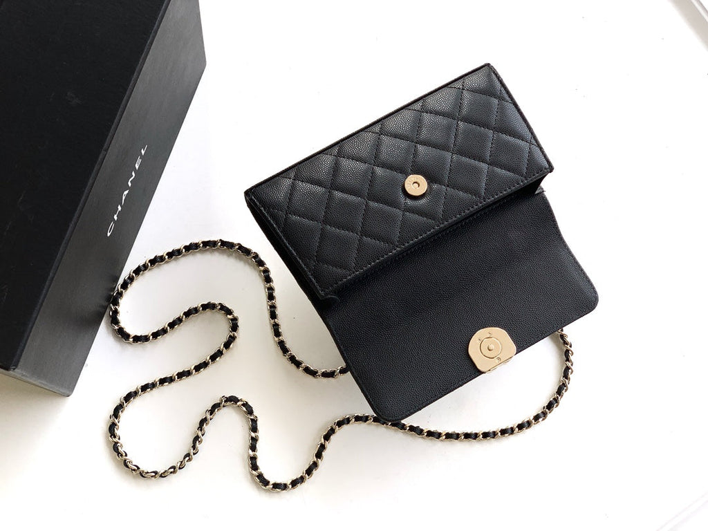 CHANEL 25S KELLY BAG 18 IN BLACK CAVIAR LEATHER WITH GOLD HARDWARE