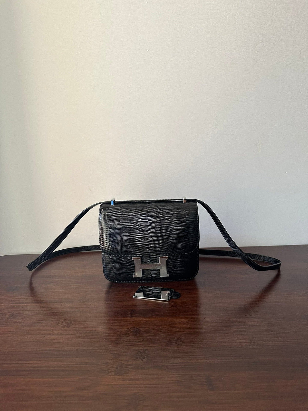 HERMES CONSTANCE 18 BLACK LIZARD SILVER HARDWARE