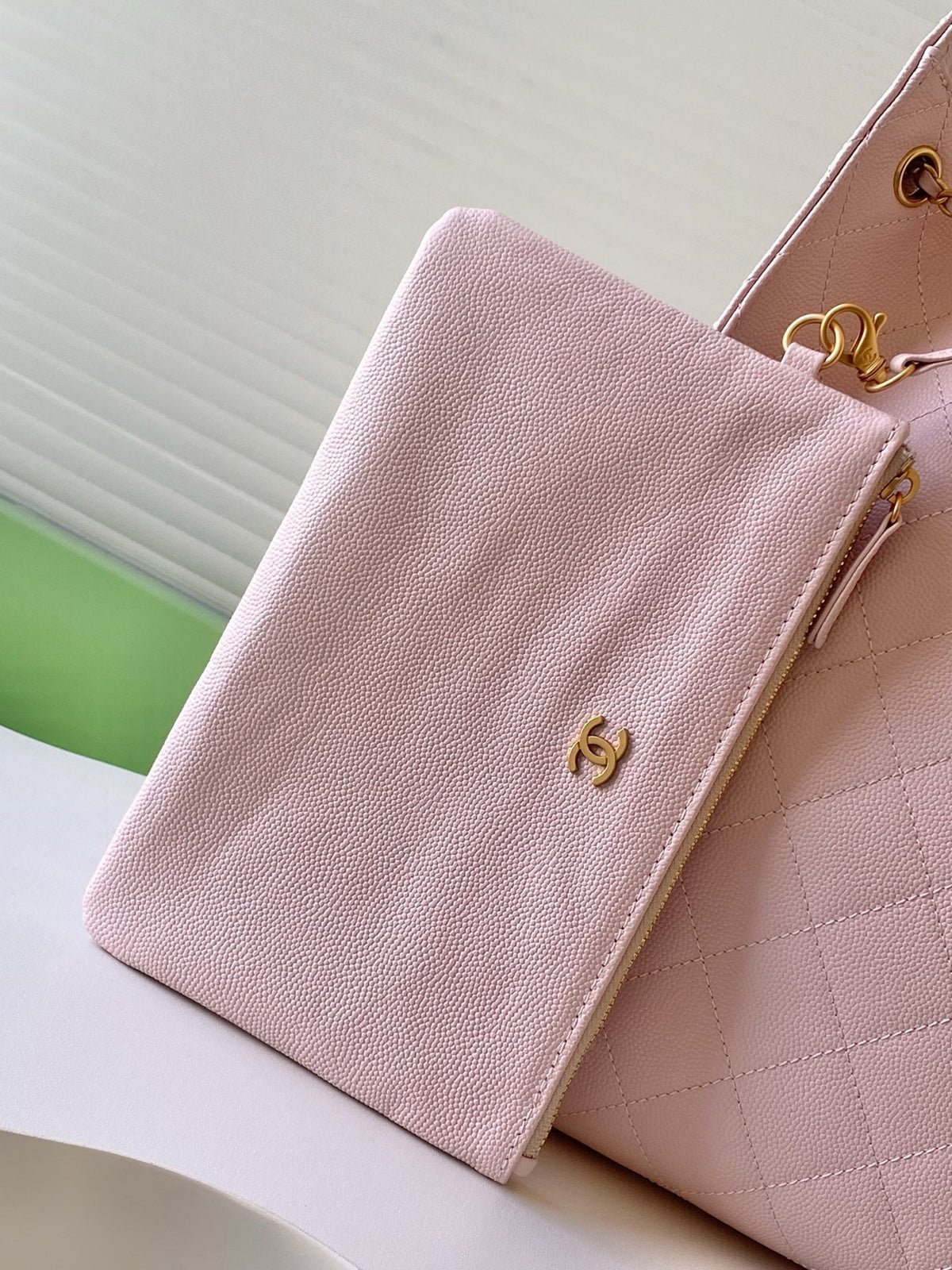 CHANEL 25S HOBO BAG 40 IN LIGHT PINK CAVIAR WITH GOLD HARDWARE