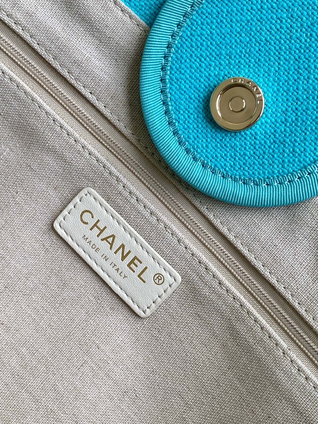 CHANEL 25S TOTE BAG 38 IN TURQUOISE BLUE CANVAS