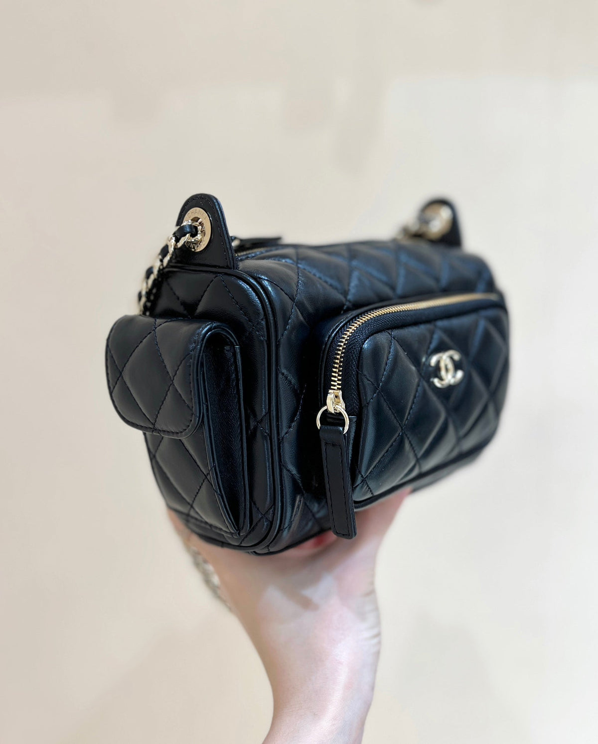 CHANEL CAMERA BAG 23 IN CONGO BLACK SHINY CALFSKIN